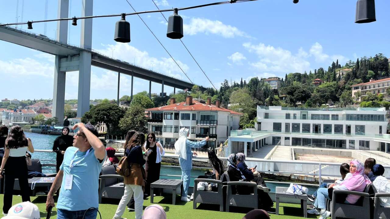 Konya’nın genç seyyahları bugün de İstanbul’un izindeydi 3